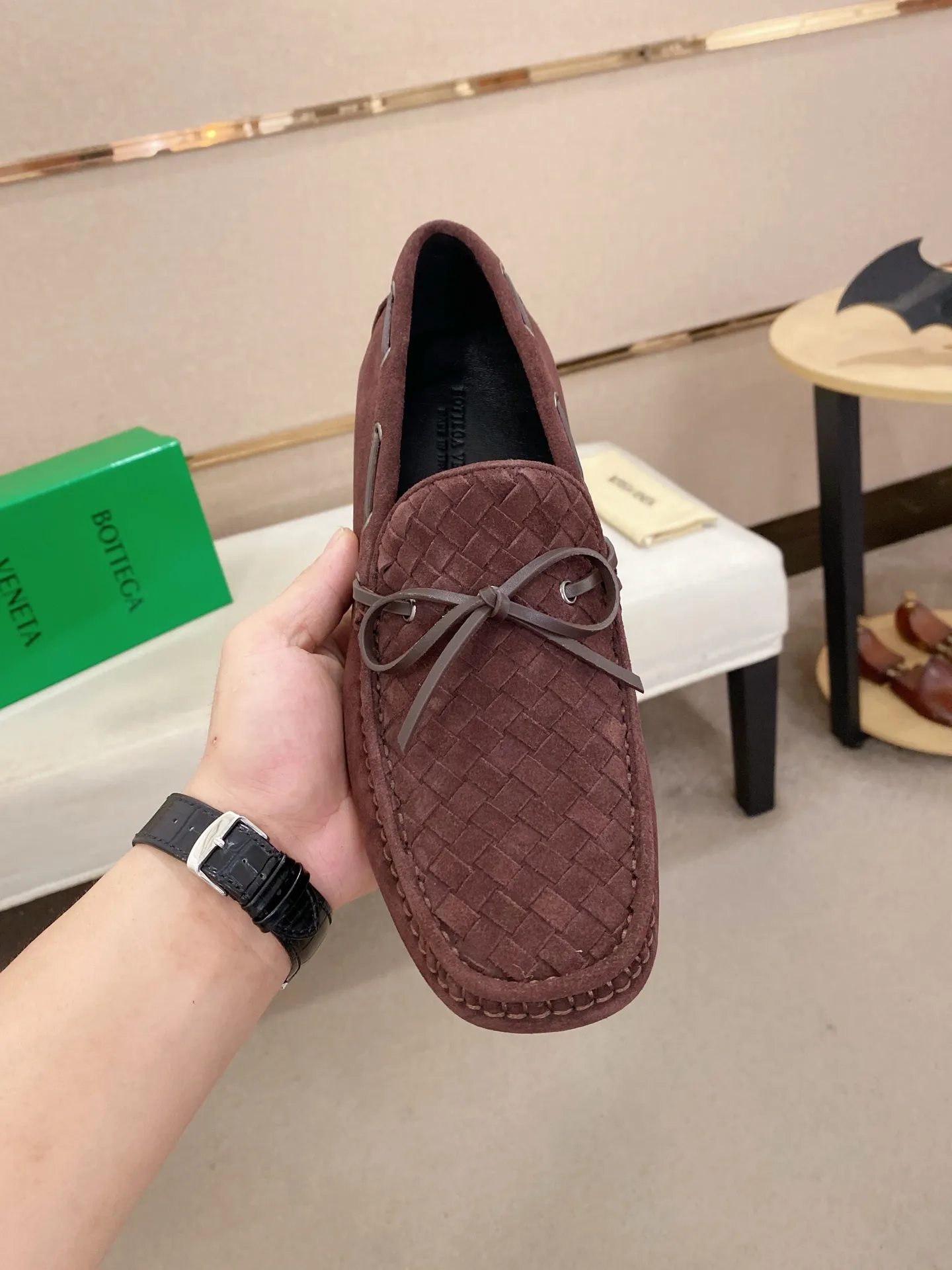 Men's shoes 💰 400💰 (Niu Li + Niu Pad) [BV] latest hot style‼ ️Casual men's shoes, uppers imported deer pattern first-layer cowhide ➕Full imported cowhide lining✔️Exquisite workmanship, excellent foot feel, special rubber soles✔️, cool and fashionable, the latest fashion, fashionable outsole, hurry up. Code number: 38-44 (can be customized to 37.45, non-refundable)